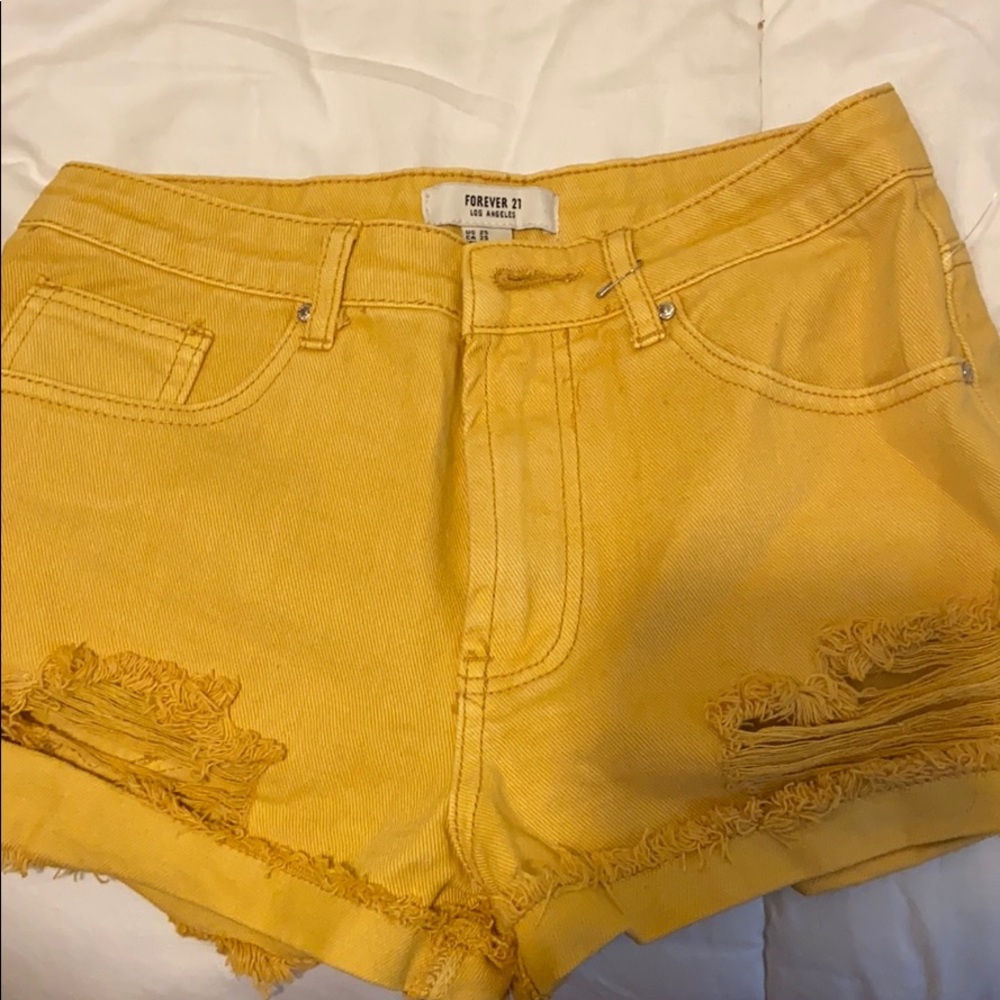Forever 21 mustard yellow denim shorts size 25